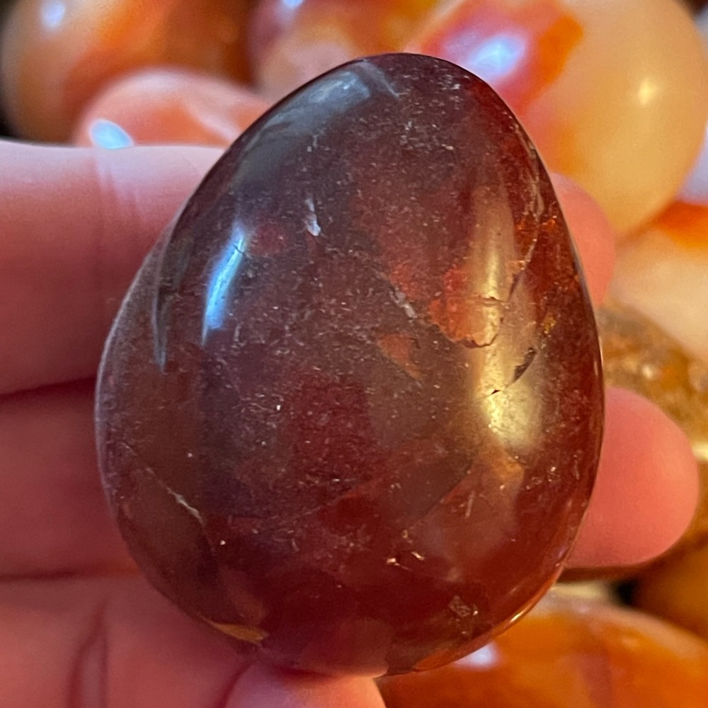 Genuine Carnelian gemstone eggs - Picture 9 of 13